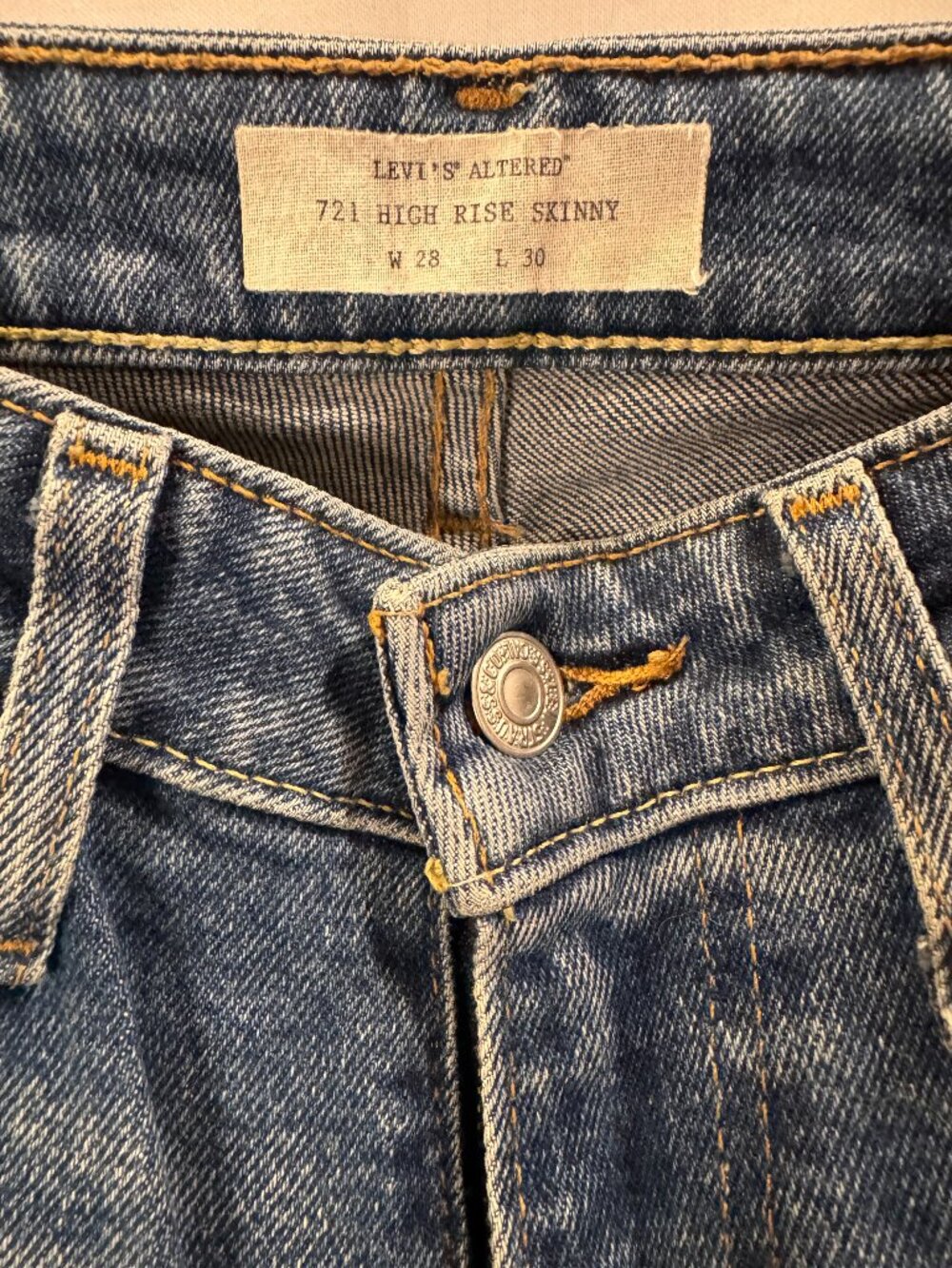 Levi's Altered 721 High Rise Skinny Jeans Distressed Medium Wash 28 x 30
